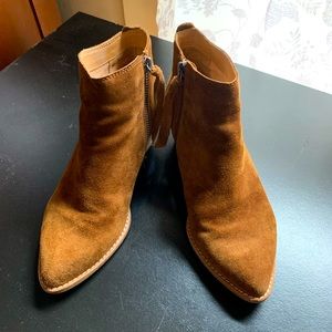 Dolce Vita booties size 7